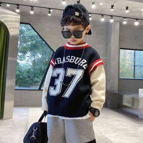 Boys' sweater fake two pieces 2023 new foreign style children's Korean sports sweater medium and large children's clothing warm top