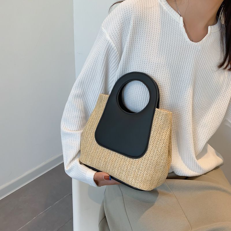 Niche design handbag messenger bag women's woven bag casual bag 2023 new trendy ins temperament straw woven bag