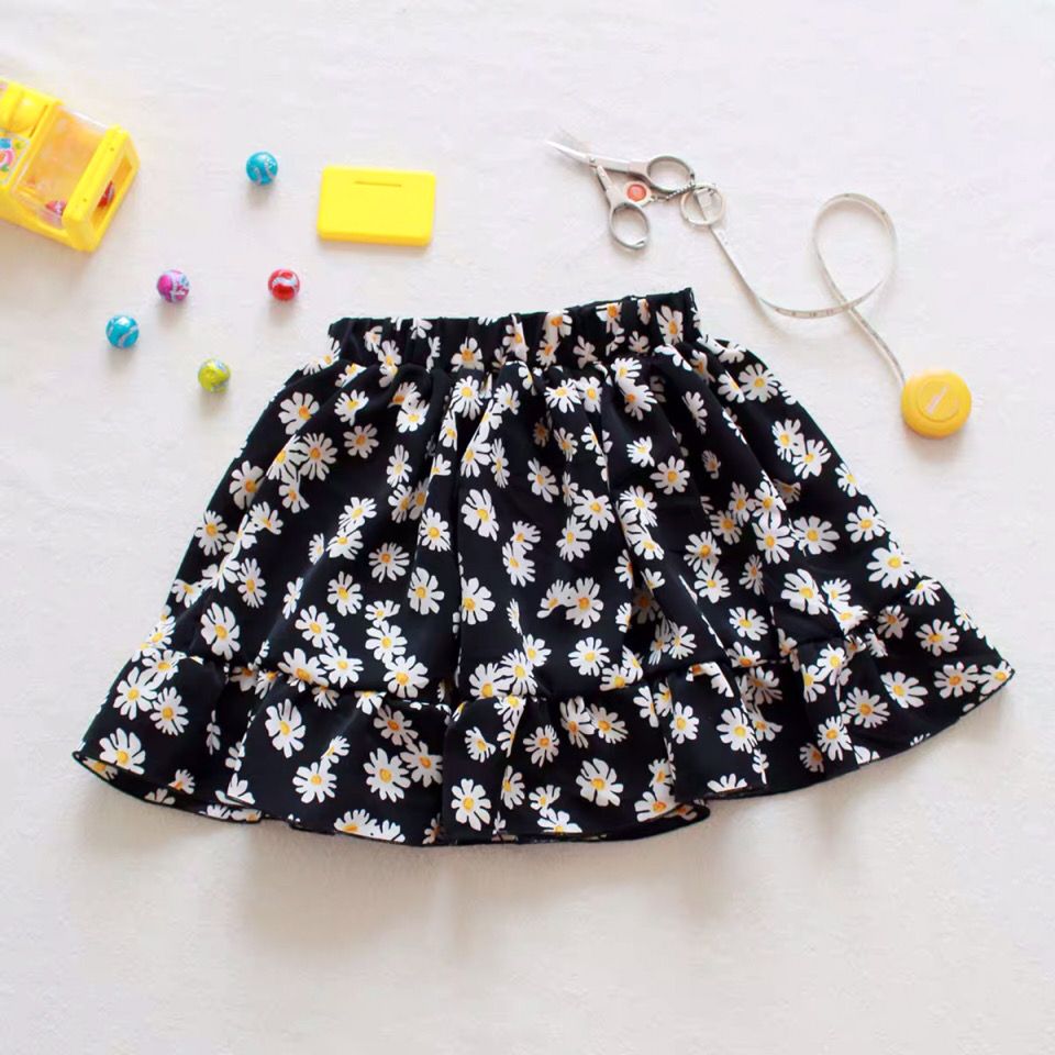 Girls' summer dress skirt 2023 new Korean version of the small daisy skirt middle and big children's foreign style floral pleated skirt suit