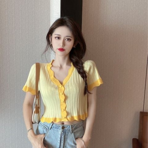 Knitted cardigan short-sleeved women's summer new Hyuna style net red short T-shirt ice silk thin section with v-neck top