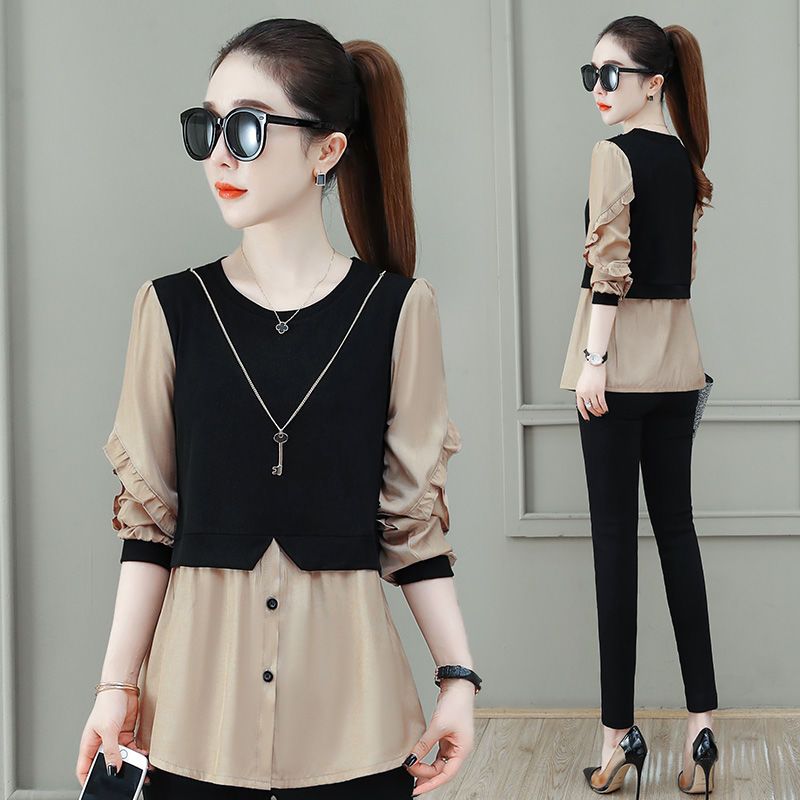 Fake two-piece long-sleeved shirt ladies 2023 spring and autumn new mid-length temperament splicing fashion T-shirt top tide