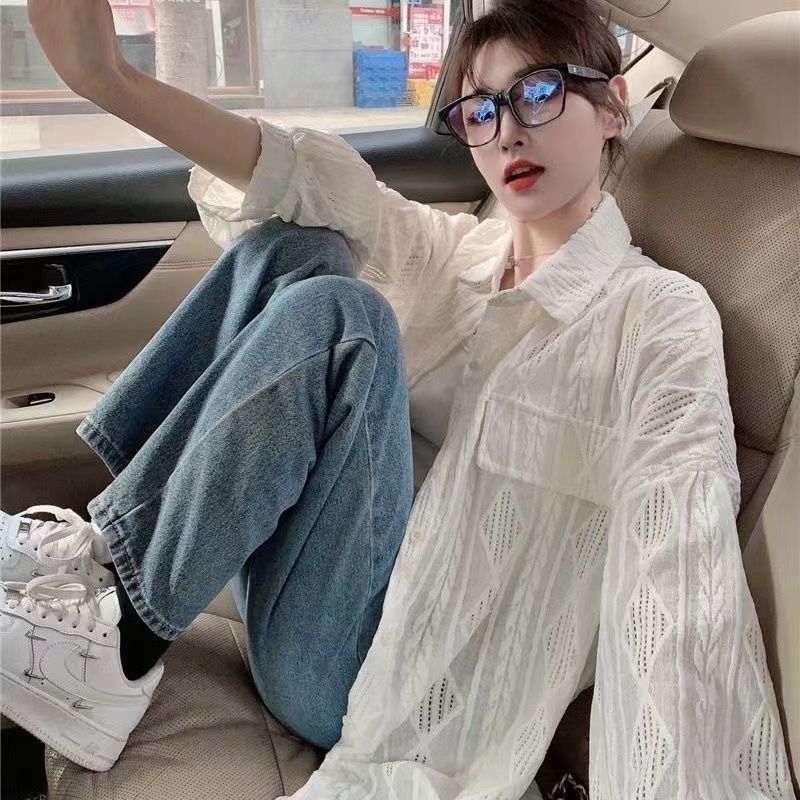 2023 Spring and Summer New Casual Crochet Hollow Shirt Design Sense of Minority Women's Slim White Shirt Tops