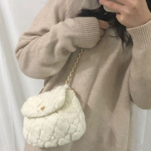 Yunduo lamb wool bag women  new all-match single shoulder bag plush rhombus Messenger small bag