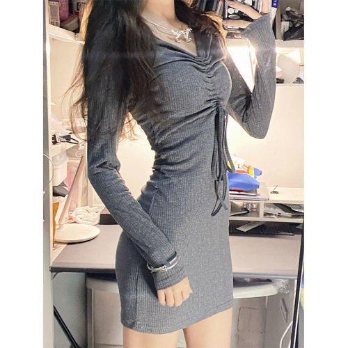 2023 spring and autumn new long-sleeved knitted bottoming dress with temperament slim hot girl bag hip skirt ins