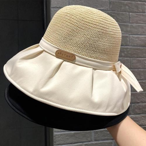 Fisherman's hat with big brim to cover the face