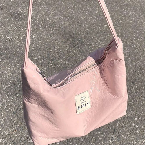INCA underarm bag women's oil wax leather jelly bag crescent bag niche design texture ins Korean version 2022 new trend