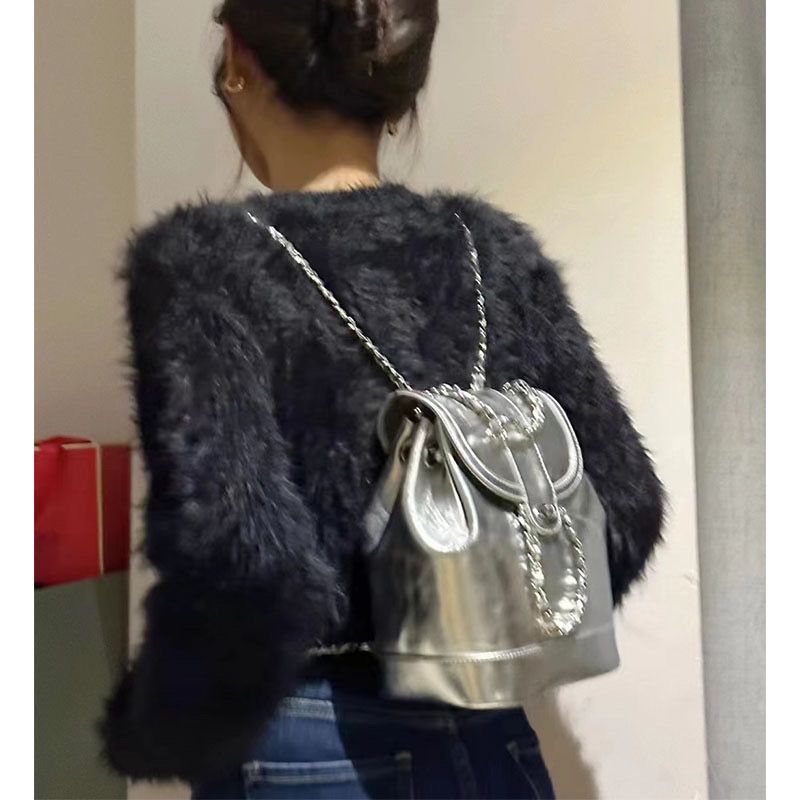 Korean niche foreign style American style mini fragrance chain backpack female ins out waterproof shoulder bag