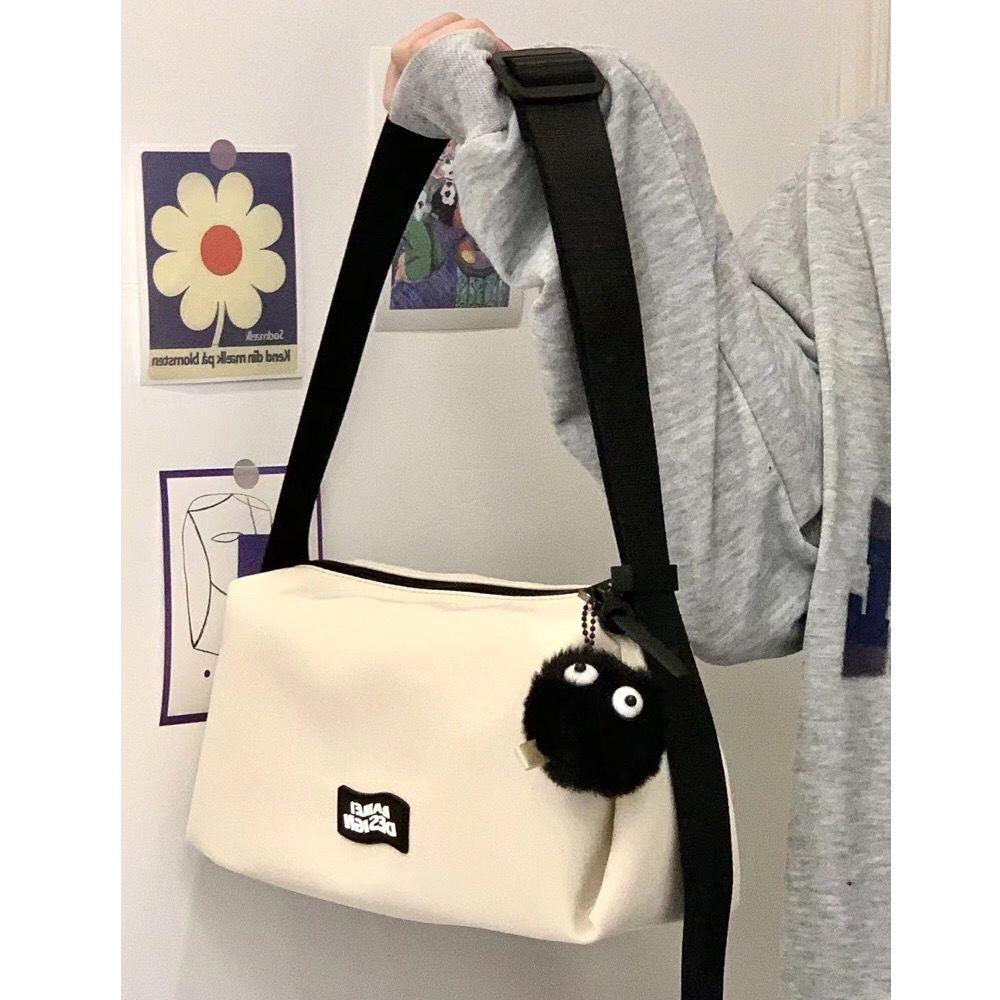 INCA broadband messenger bag female nylon cloth bag street sweet cool fitness bag ins Korean version 2022 new fashion trend