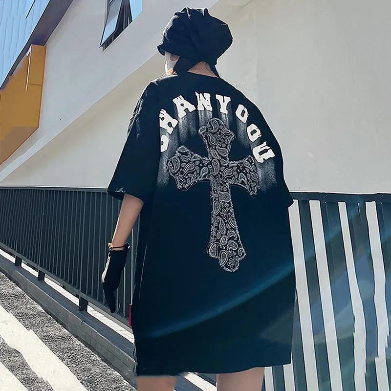 National tide short-sleeved t-shirt female design sense summer niche American oversize cross hip-hop hot girl top ins