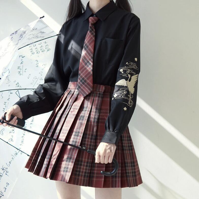2023 new college small fresh plum crane JK uniform genuine crane embroidery national style long-sleeved black and white shirt