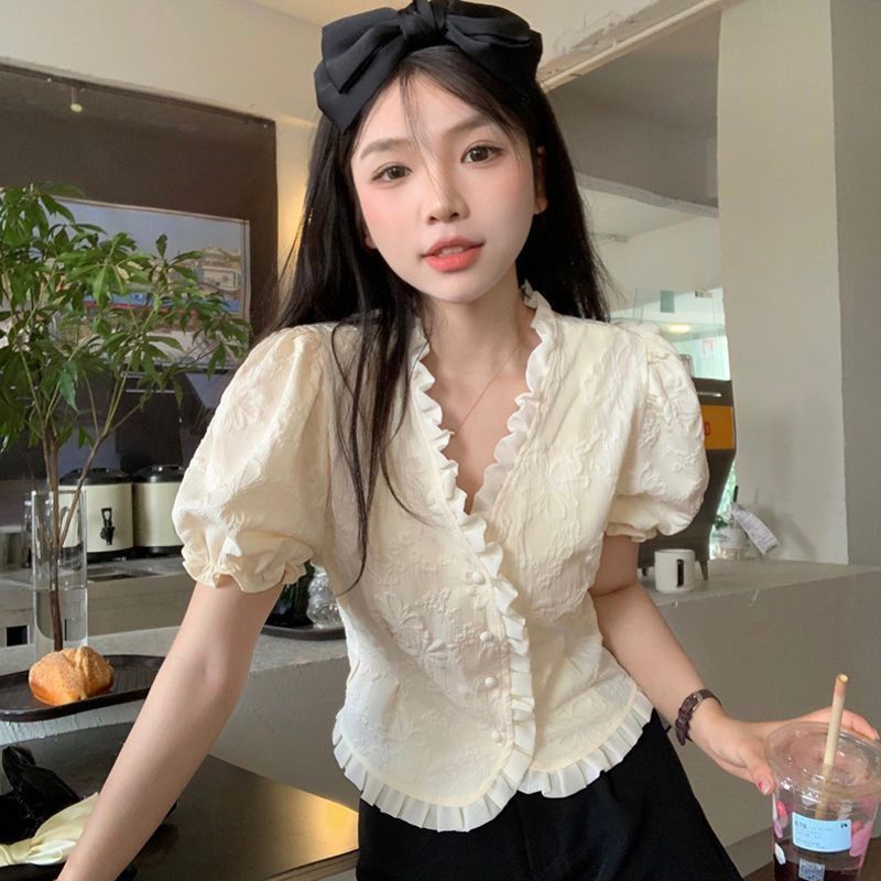 French gentle niche V-neck heavy industry shirt summer temperament chic chic shirt short puff sleeve top female