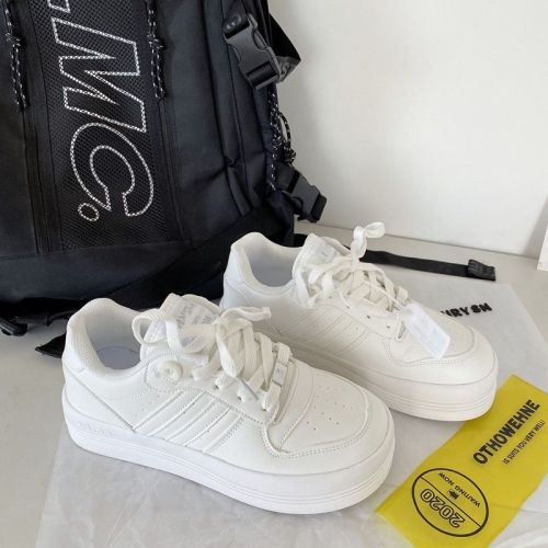 Ins small white shoes women's fried street spring and autumn new Korean version of ulzzang all-match student sports shoes thick-soled round-toed sneakers