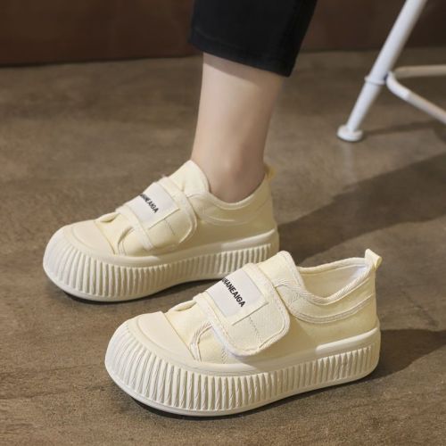 Xiaoxiangfeng canvas shoes women's 2023 spring and summer new thick-soled super soft biscuit shoes Velcro small white shoes niche sneakers