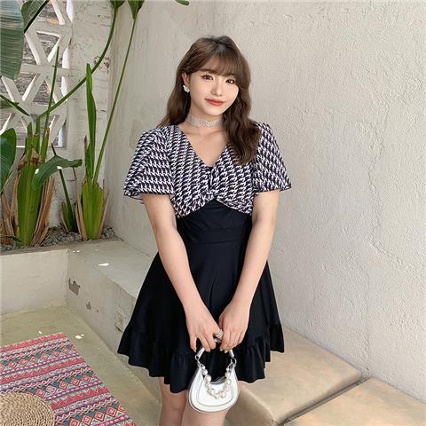 Large size split swimsuit women 2023 new fat mm conservative cover belly cover meat slim skirt Korean ins style swimsuit