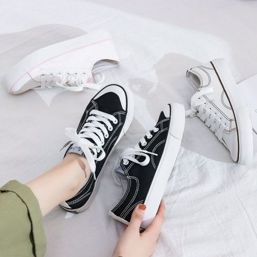 Retro Hong Kong flavor spring style trendy shoes students spring new Korean style board shoes all-match canvas women's shoes small white cloth shoes