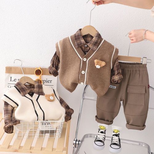 Boys spring suit 2023 new baby children's clothing spring and autumn foreign style male baby sweater vest three-piece suit trendy
