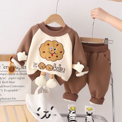 Boys' autumn and winter clothes plus fleece suit 2022 new foreign style winter handsome baby and children cartoon sweater two-piece set