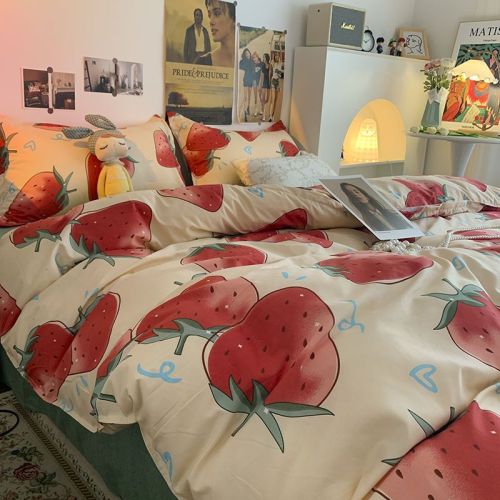 Small fresh cartoon cute strawberry bedding four-piece quilt cover quilt cover girl bed single dormitory three-piece set