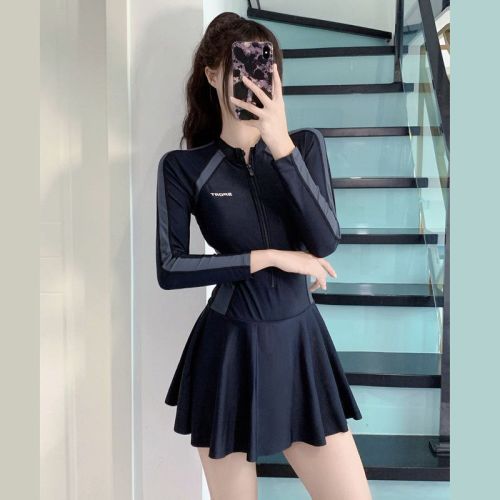 Swimsuit women's 2022 new one-piece long-sleeved belly-covering slim skirt professional sports training student hot spring swimsuit
