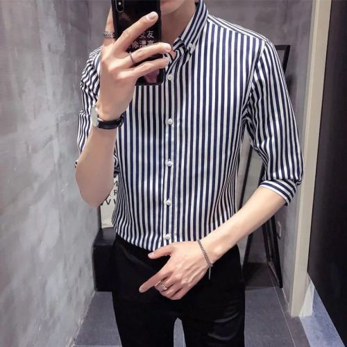 New men's short-sleeved shirt summer thin section Korean version of slim three-quarter-sleeve striped shirt male youth half-sleeved shirt