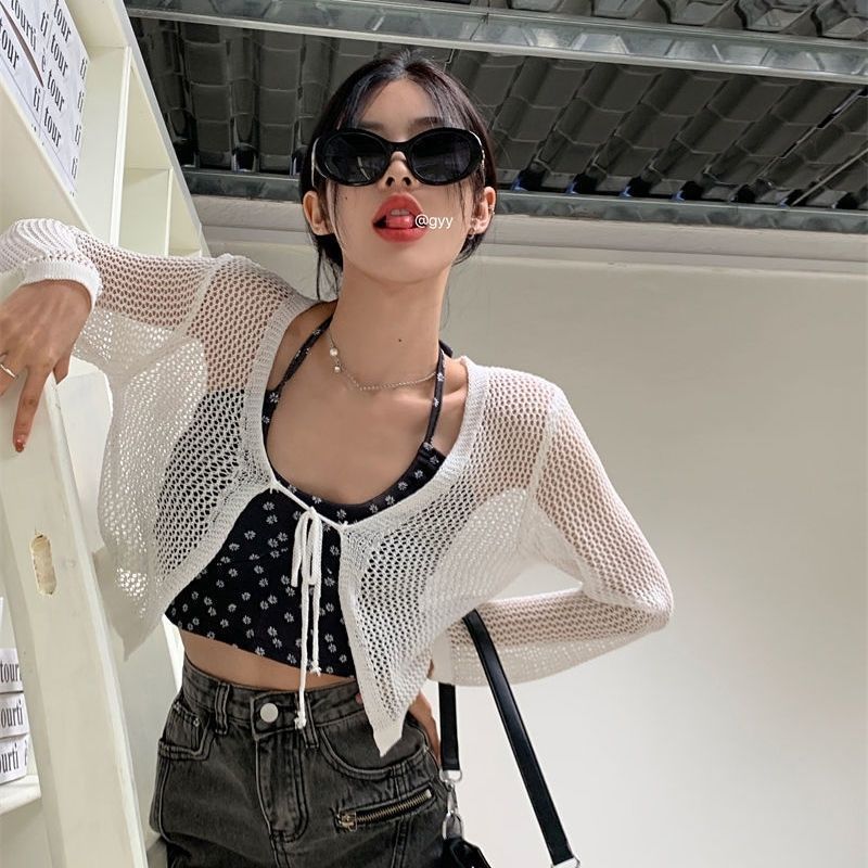 Sunscreen cardigan thin section women's summer outer wear breathable long-sleeved v-neck knitted hollow blouse short top women