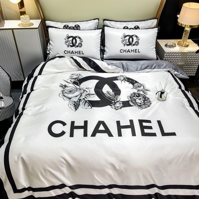 Nordic style light luxury ice silk four-piece set summer tencel naked sleeping silk slippery bed sheet quilt cover quilt cover tide brand bedding