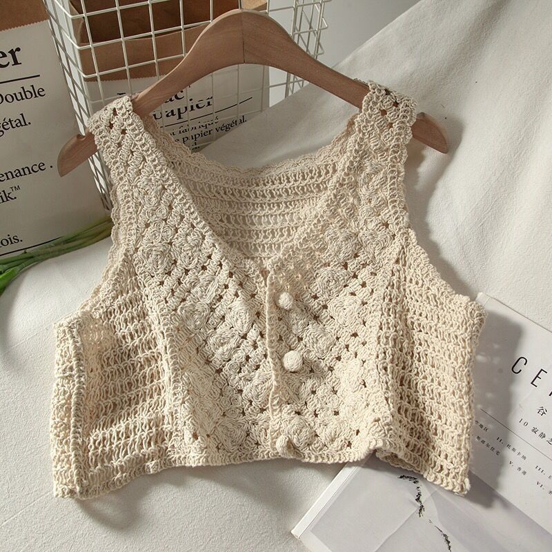 Wearing a small vest knitted Korean style pony clip women's fashion cardigan tops women's foreign style all-match lace short coat