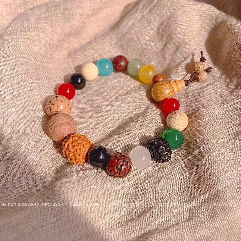 Hangzhou Eighteen Seeds Bodhi Beaded Bracelet Ins Design Sense of Light Luxury National Trend Antique Hand Decoration Plate Playing Wenwan Bracelet