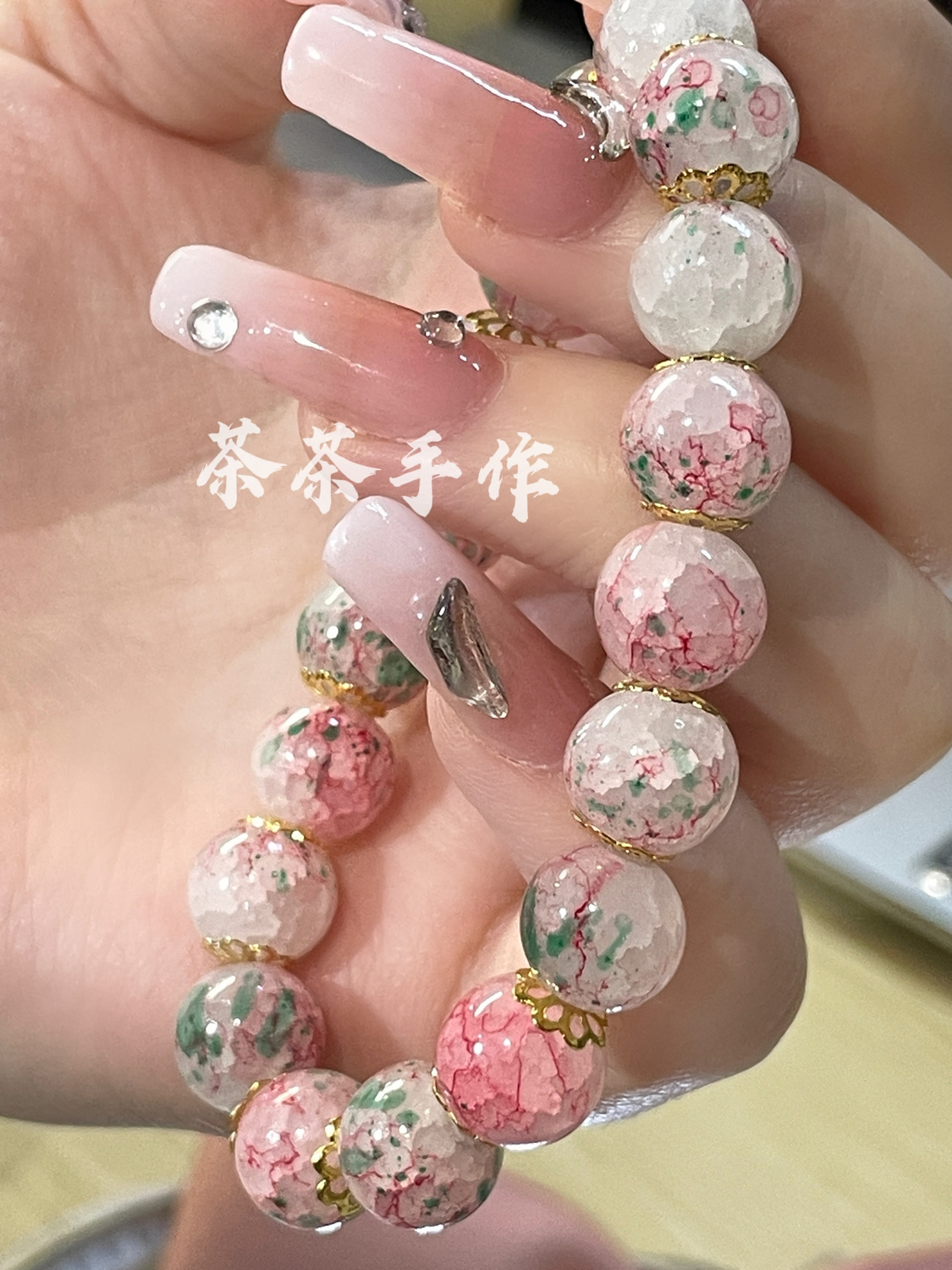 Spring limited bracelet glass beads soft sister vintage vintage bracelet female sweet cherry blossom Chinese wind bracelet