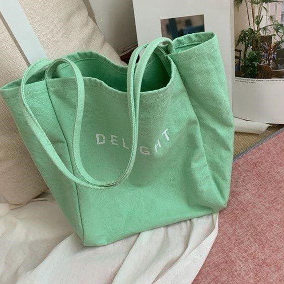 Simple large-capacity canvas bag female 2022 new summer all-match trendy student fashion one-shoulder portable tote bag