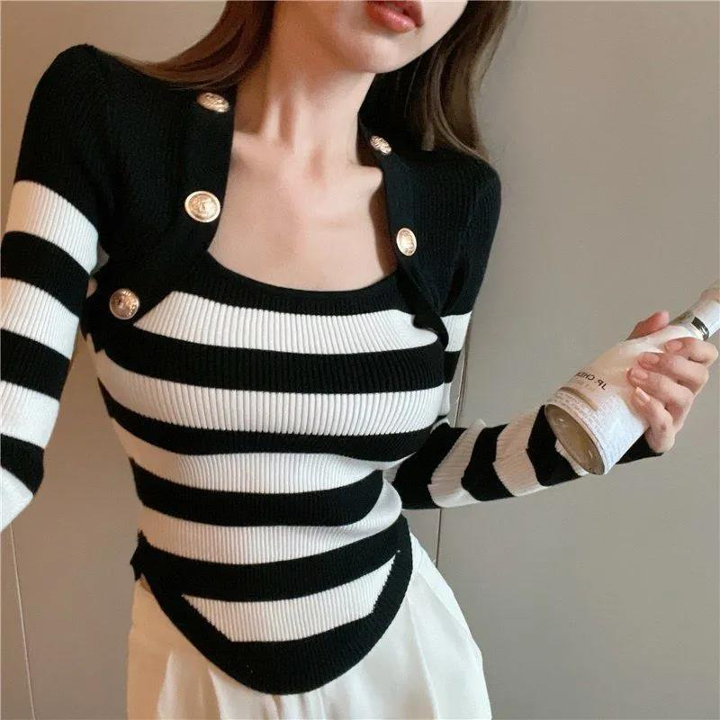 2023 Autumn New Short Slim Slim Knitted Bottom Sweater Women