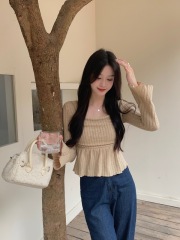 : Autumn and winter trumpet sleeve design square collar long-sleeved top women's slim fit bottoming shirt T-shirt