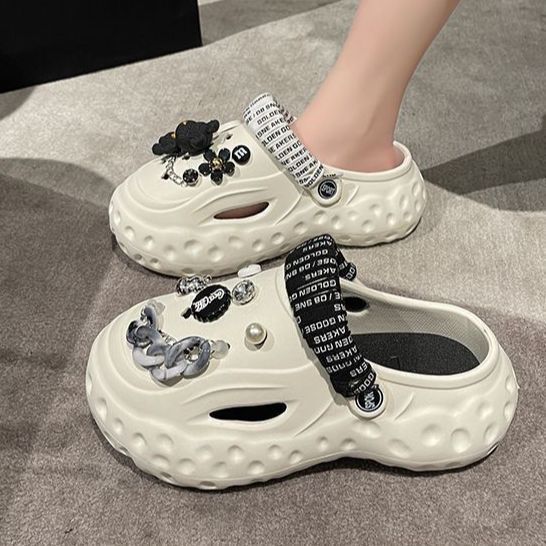 Thick-soled hole shoes women 2023 summer new non-slip Baotou drag two wear all-match heightened sponge cake fashion sandals and slippers