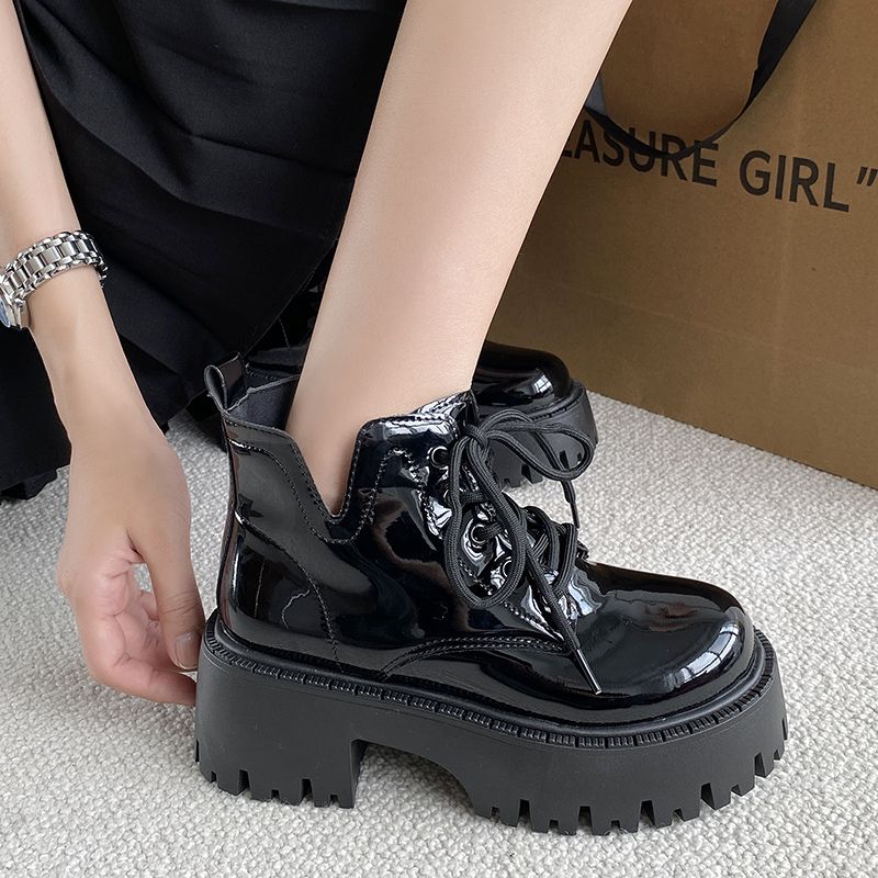 Martin boots women's summer 2023 new black patent leather sweet cool British thick-soled explosive style increased niche retro boots