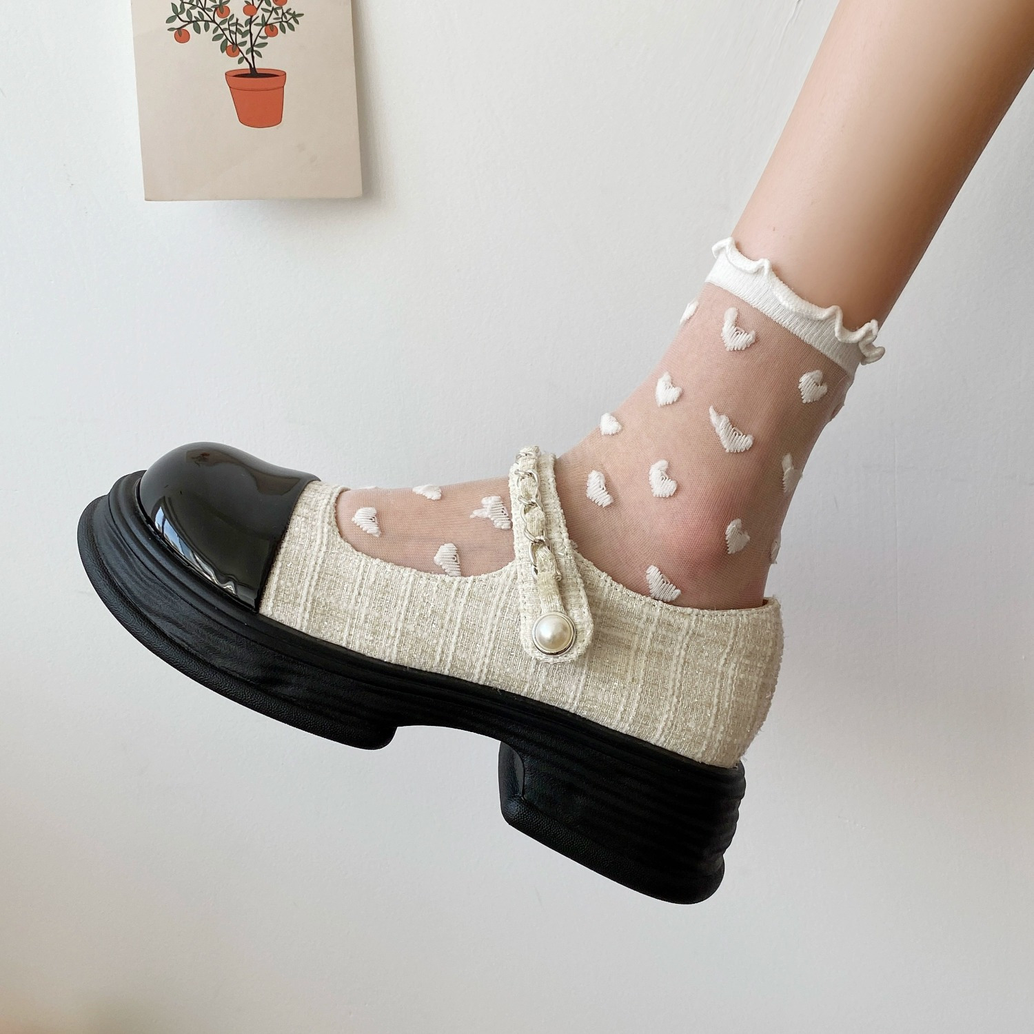 Xiao Xiaofan French thick heel Mary Jane shoes for women 2023 summer shallow mouth round toe buckle small leather shoes with skirt