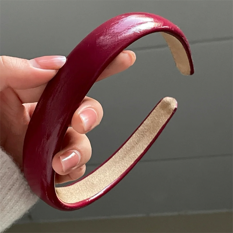 The king of whitening ~ Patent leather red high saturated leather leather burgundy foreign style high-end headband zodiac New Year headband
