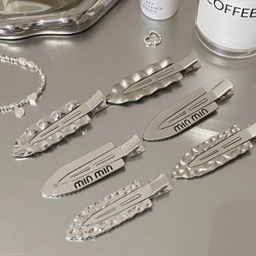 High-end cold style fashionable silver wavy metal seamless hairpin duckbill clip bangs broken hair edge clip head jewelry