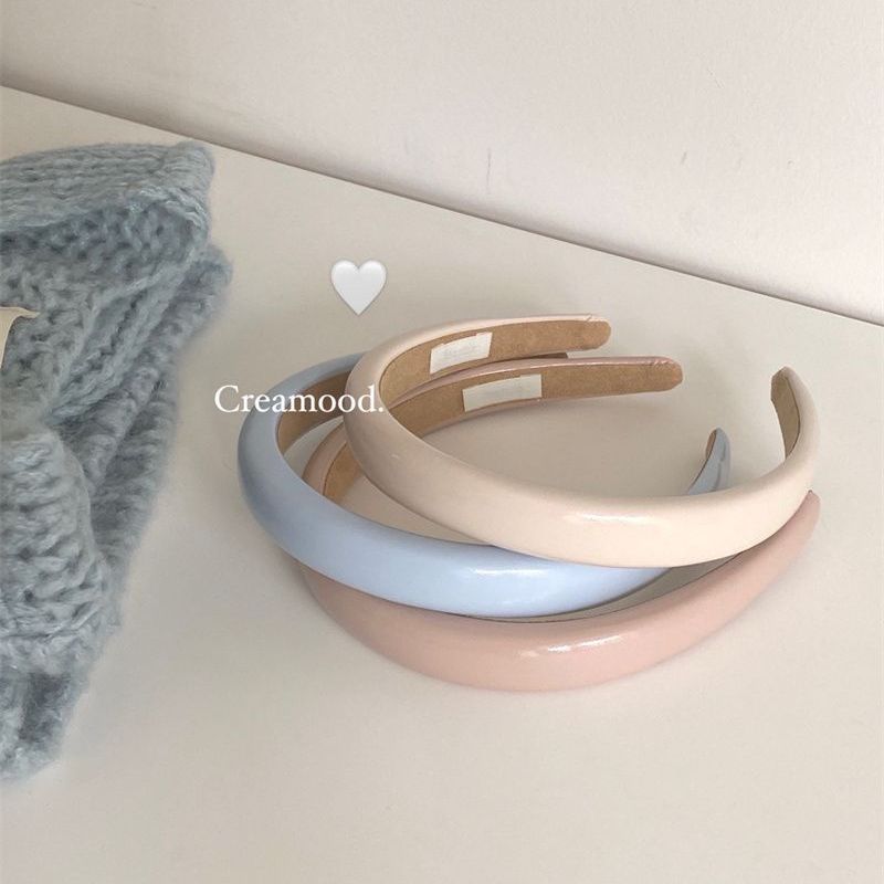 Autumn and winter retro cream color headband high-grade solid color leather headband classic all-match retro press hairpin hair accessories
