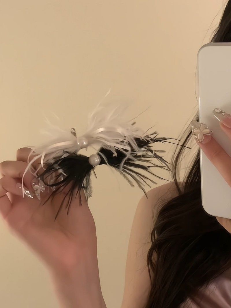 Hazy girly fairy pearl feather hairpin female side clip sweet girl new side clip niche hair accessory