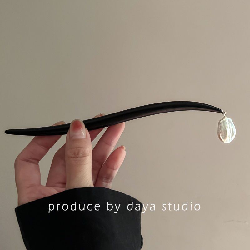 Cool and exquisite high-end hairpin hair accessories, classical style baroque pearl sandalwood hairpin hairpin retro headwear
