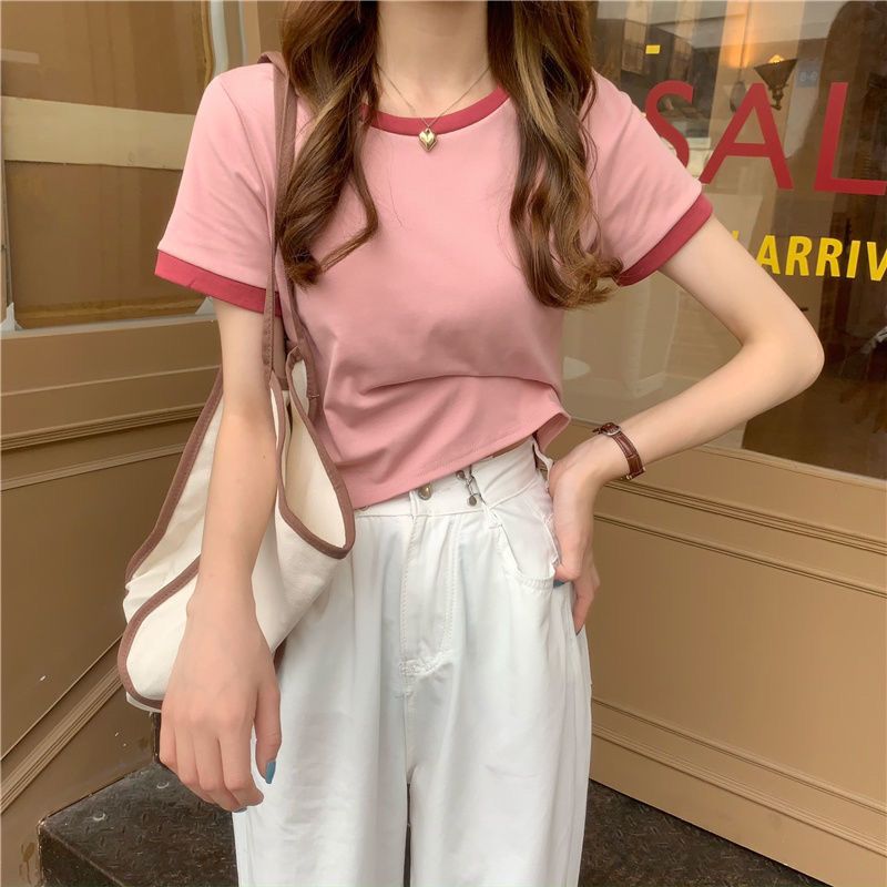 2023 new summer short-sleeved round neck T-shirt, contrasting color design, niche sweet hot girl scheming short style, versatile style
