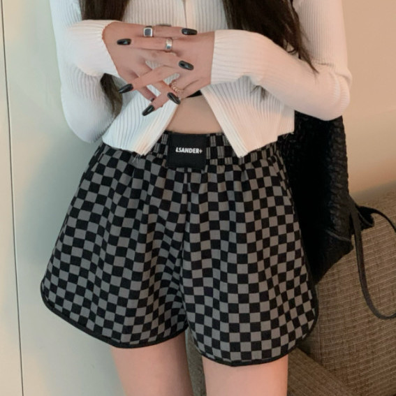 New style small wide-leg versatile casual pants for women new autumn checkerboard high-waist slim sports shorts trendy
