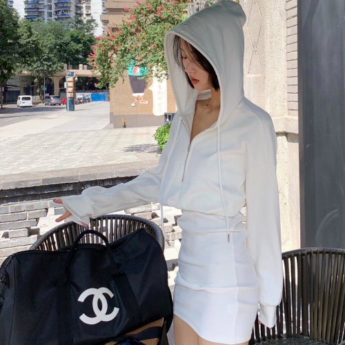 Korean style white bat-sleeve hooded sweatshirt dress for women, simple, versatile, slimming, zipper hip-covering one-piece dress