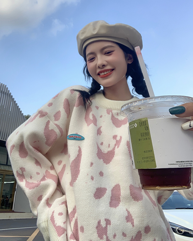 2023大碼寬鬆胖美妹妹 秋季熊貓圖案長袖圓領毛衣