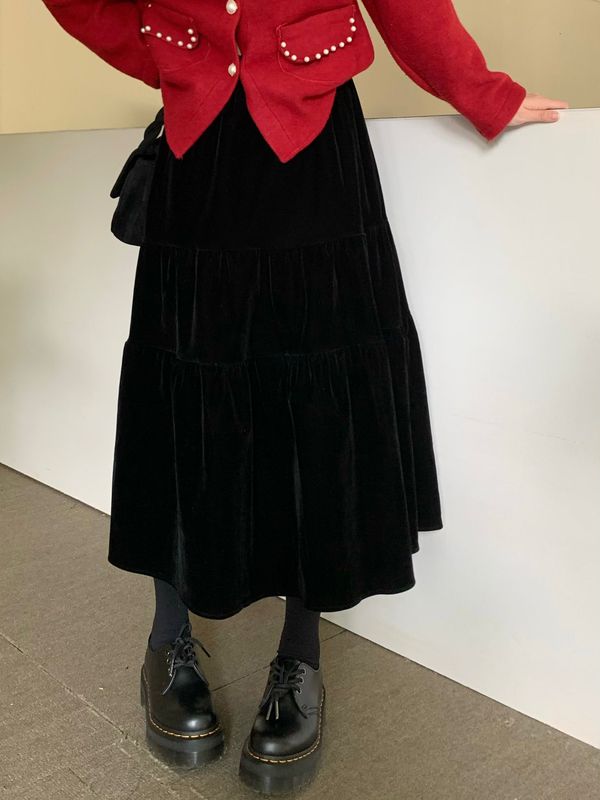 Real shot ~ Retro velvet fluffy little black dress Hepburn cake skirt