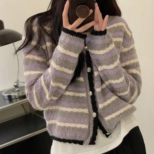 Tmall original quality #Korean retro round neck striped sweater coat for women in autumn and winter