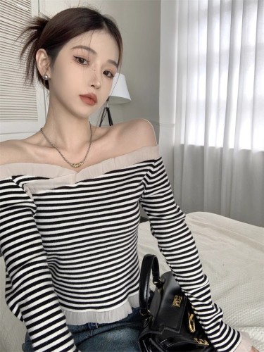 A large number of Tmall quality design niche one-line collar striped knitted bottoming shirt tops for women