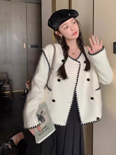 Xiaoxiangfeng short cardigan knitted sweater for women  autumn and winter new style temperament high-end warm jacket for small people