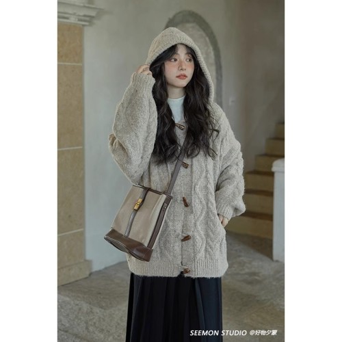 Autumn and winter new style small and gentle design niche cardigan versatile loose sweater coat women's thickened top