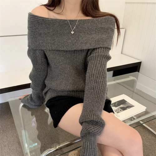 One-line collar off-shoulder clavicle sweater for women in spring, autumn and winter, fashionable and fashionable inner long-sleeved bottoming sweater top